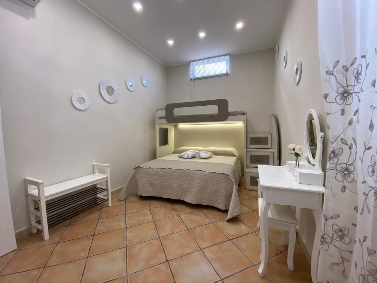 La Casa Di Vesta Villa Pompei Bagian luar foto