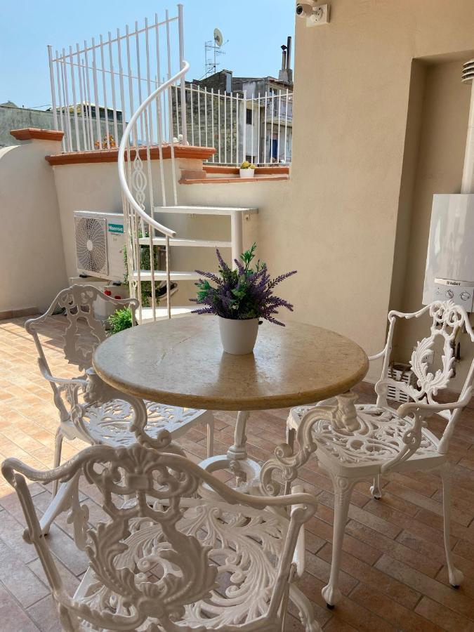 La Casa Di Vesta Villa Pompei Bagian luar foto