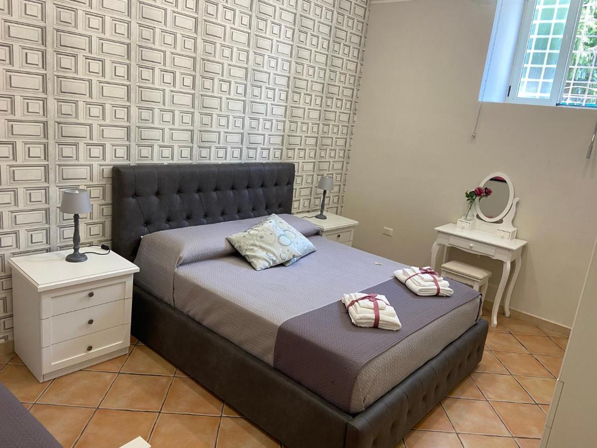La Casa Di Vesta Villa Pompei Bagian luar foto