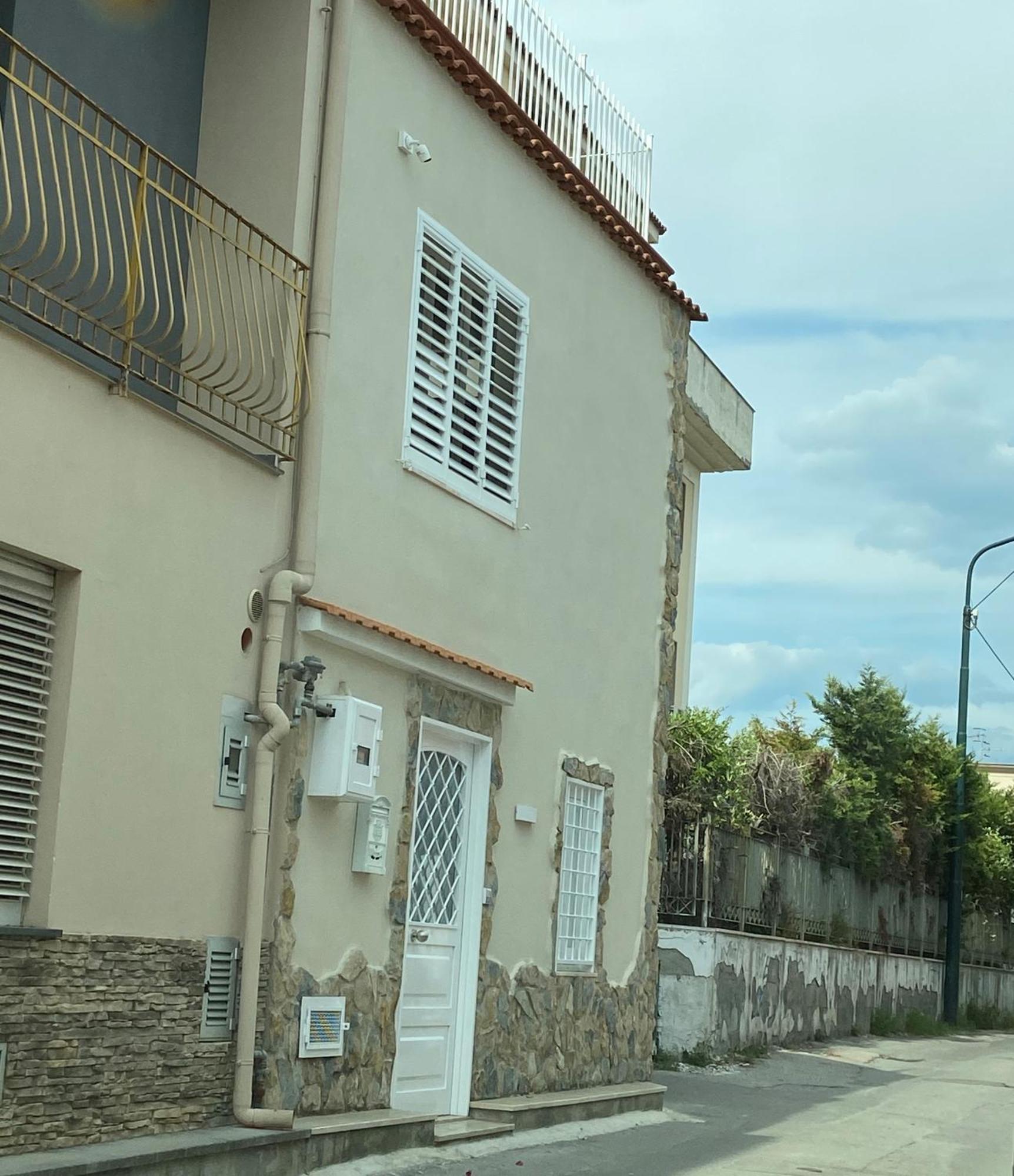 La Casa Di Vesta Villa Pompei Bagian luar foto